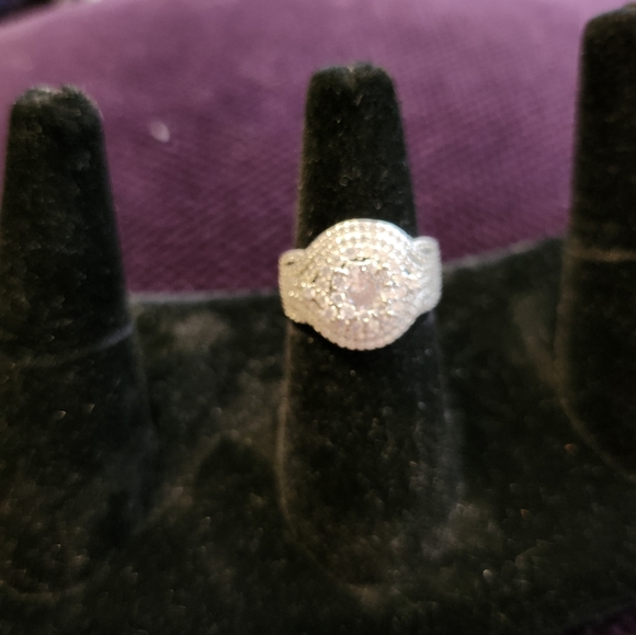 Silver Ring - Picture 2 of 4